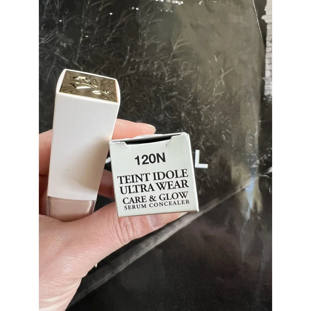 Lancome Teint Idole Ultra Wear Care & Glow Serum Concealer #120N New